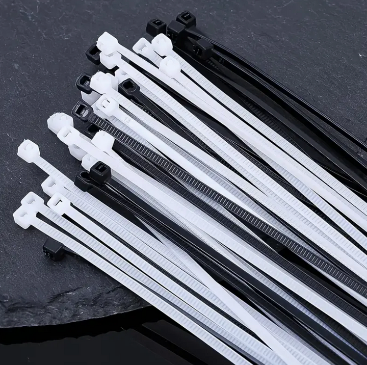 Yosho - Strips i nylon ca 50 stk a 20cm (3,5mm) hvid & sort