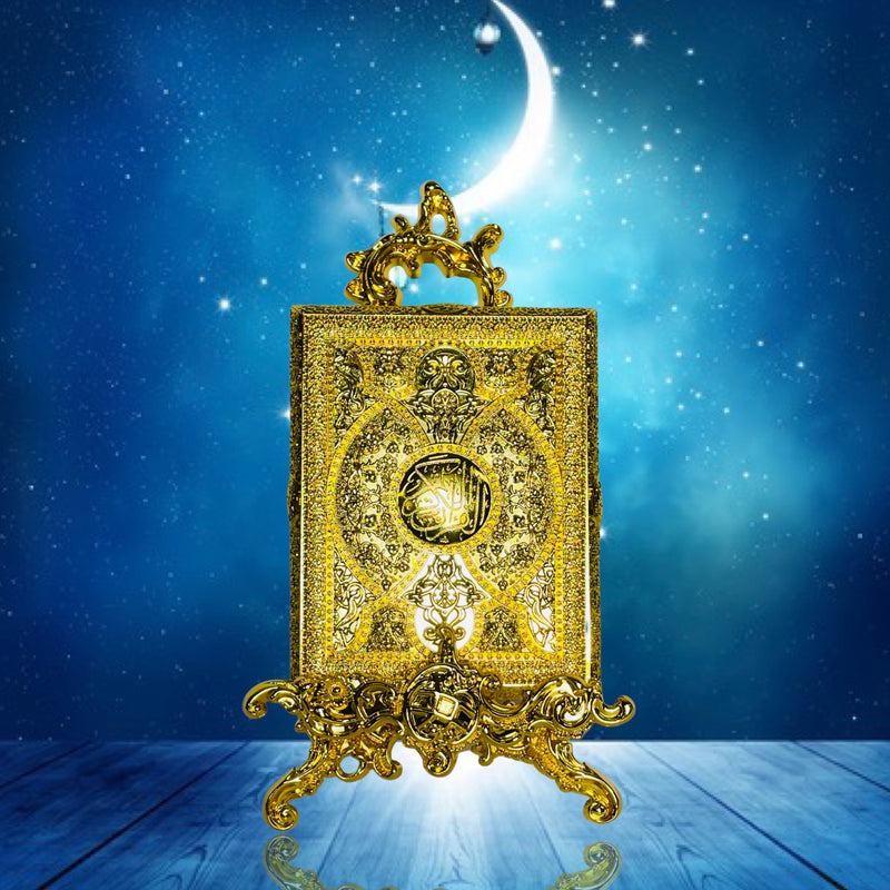 Quran-æske i metal med stand (mellem størrelse) Guld med tætte detaljer.